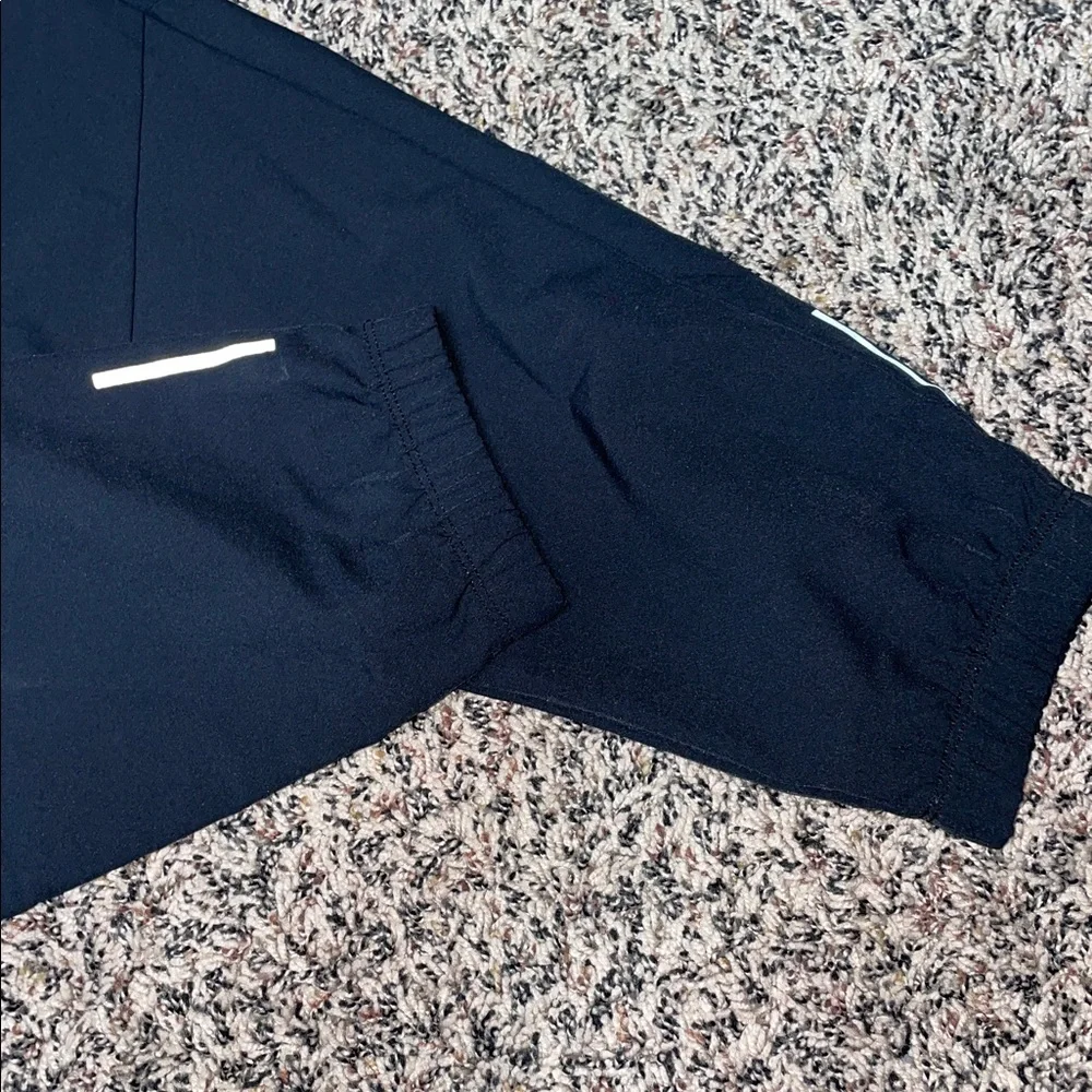 GAP Men's Black Dri Fit Jogger Pants Size Small | NWOT - Picture 3 of 8